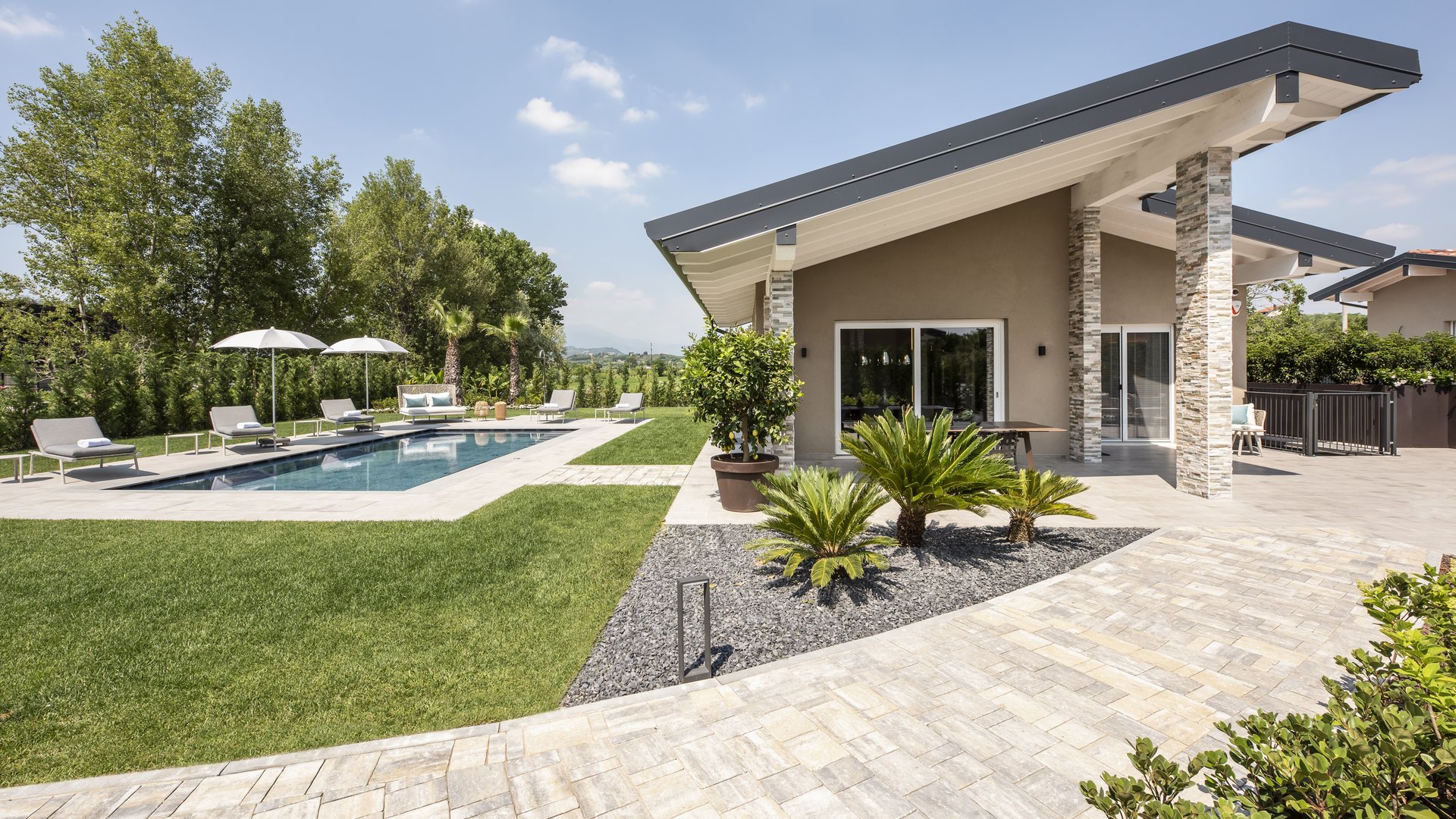 Ihr Luxushotel am Gardasee, das Wünsche erfüllt Ihr Luxushotel am Gardasee, das Wünsche erfüllt