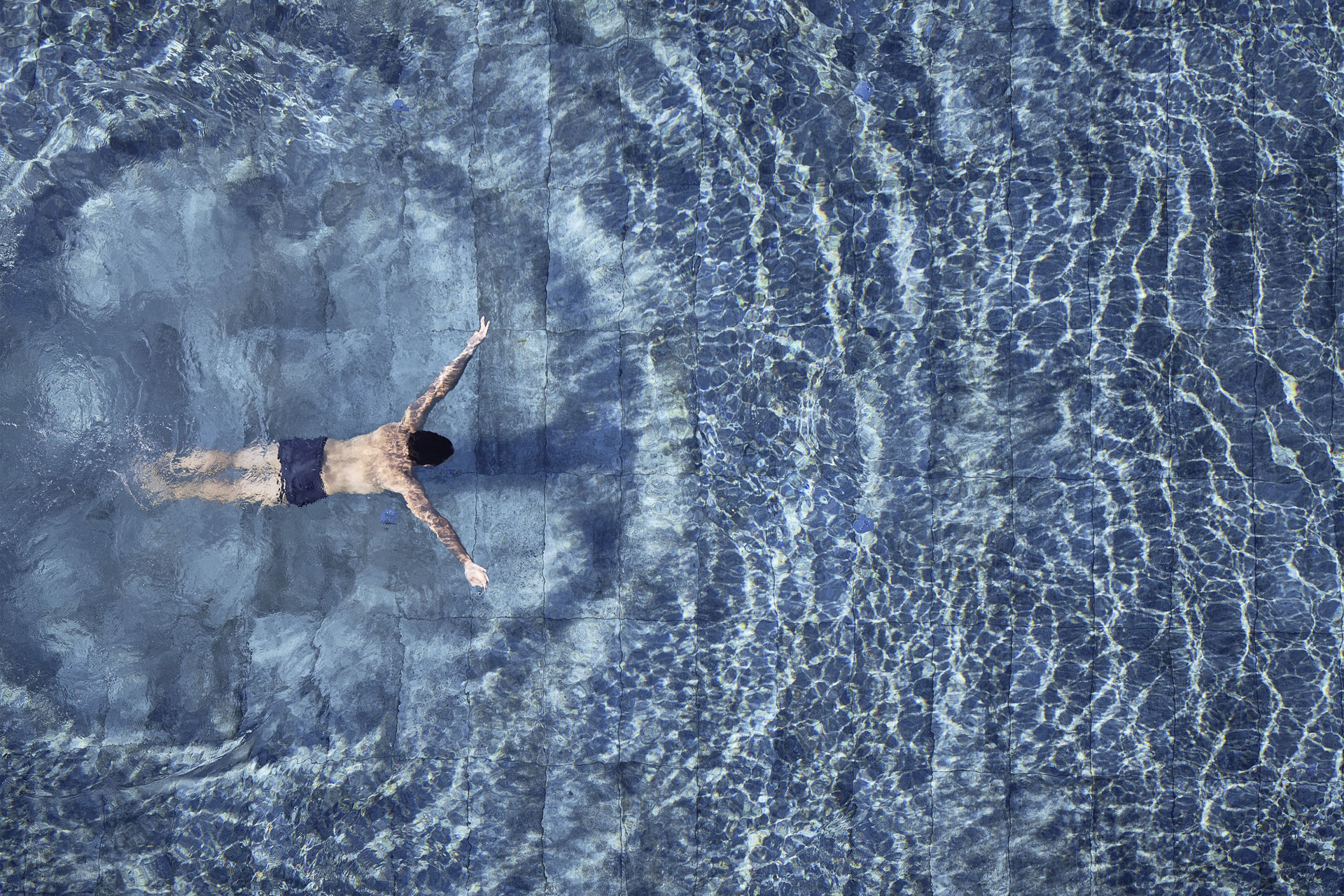 Pool-Genuss hoch vier im Hotel in Lazise mit Pool